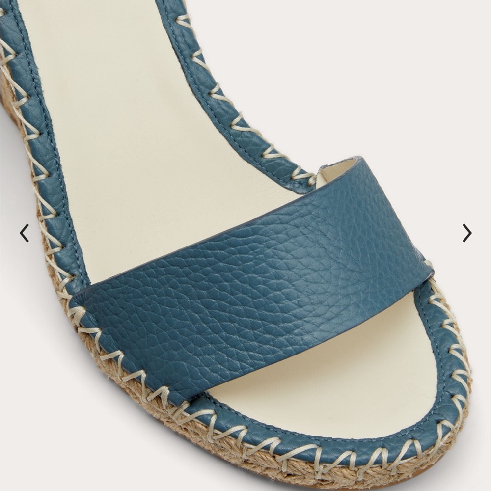 Valentino ROCKSTUD DOUBLE CALFSKIN WEDGE SANDAL - Picture 15 of 16